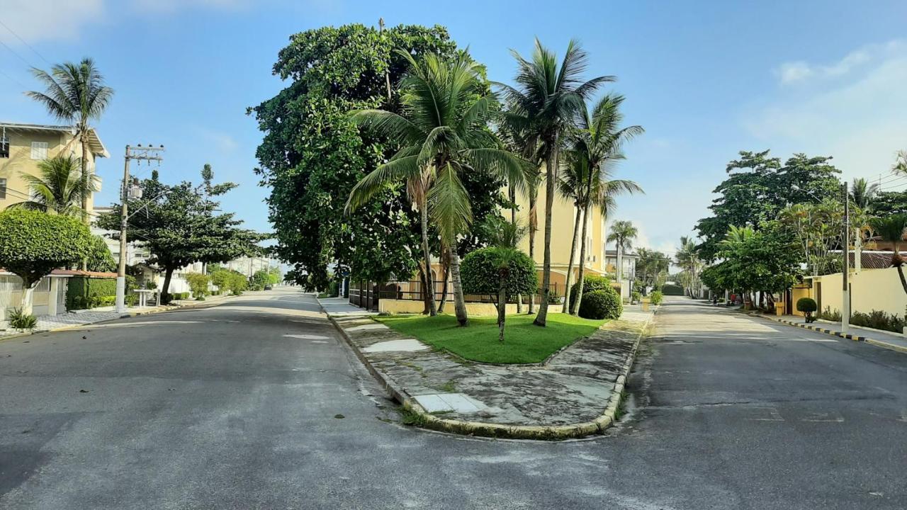 Lindo Apartamento Enseada กัวรูจา ภายนอก รูปภาพ
